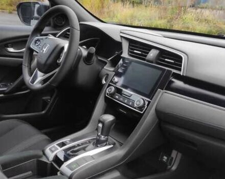 Чорний Хонда Сівік, об'ємом двигуна 2 л та пробігом 180 тис. км за 14400 $, фото 32 на Automoto.ua