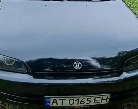 Черный Хонда Цивик, объемом двигателя 1.6 л и пробегом 300 тыс. км за 1700 $, фото 1 на Automoto.ua