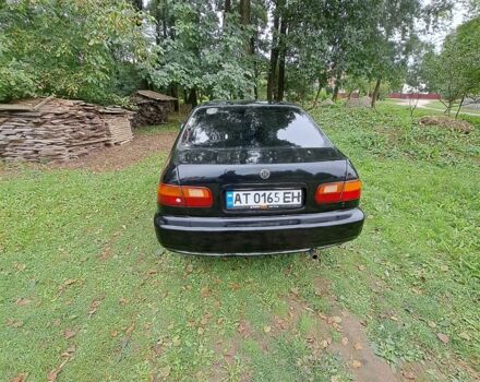 Черный Хонда Цивик, объемом двигателя 1.6 л и пробегом 300 тыс. км за 1700 $, фото 9 на Automoto.ua