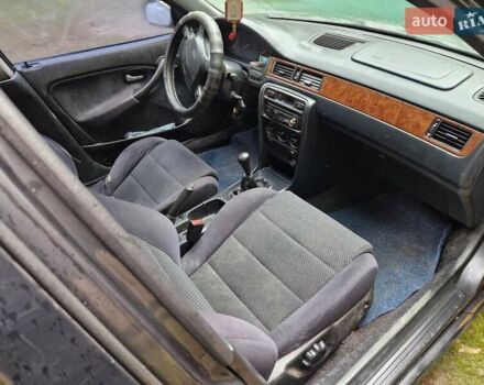 Черный Хонда Цивик, объемом двигателя 1.5 л и пробегом 500 тыс. км за 1950 $, фото 7 на Automoto.ua