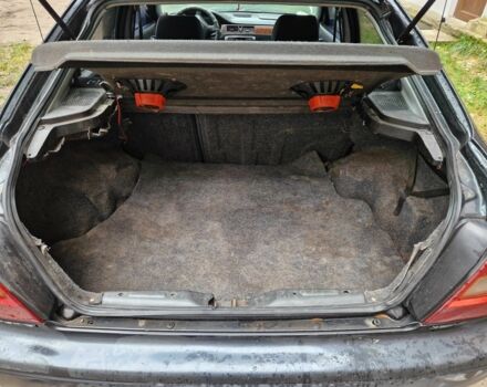 Черный Хонда Цивик, объемом двигателя 1.5 л и пробегом 500 тыс. км за 1950 $, фото 5 на Automoto.ua