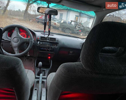 Чорний Хонда Сівік, об'ємом двигуна 1.4 л та пробігом 355 тис. км за 2700 $, фото 8 на Automoto.ua