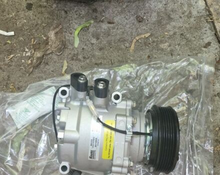 Черный Хонда Цивик, объемом двигателя 1.7 л и пробегом 250 тыс. км за 3650 $, фото 10 на Automoto.ua