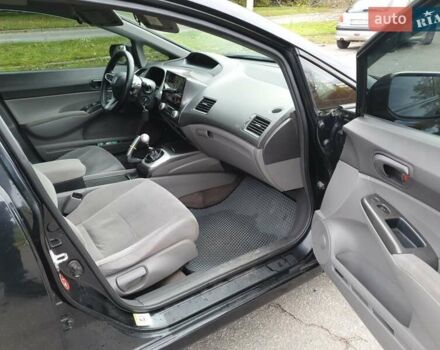 Чорний Хонда Сівік, об'ємом двигуна 1.8 л та пробігом 327 тис. км за 4100 $, фото 11 на Automoto.ua