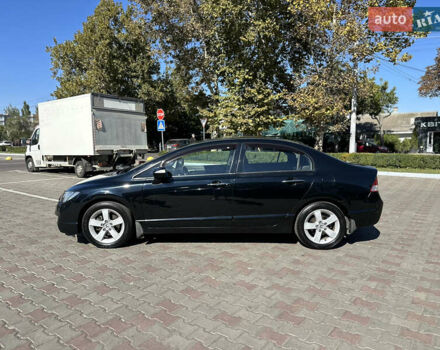Черный Хонда Цивик, объемом двигателя 1.8 л и пробегом 324 тыс. км за 5800 $, фото 2 на Automoto.ua