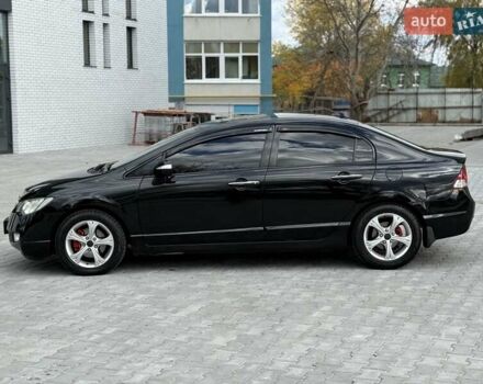 Черный Хонда Цивик, объемом двигателя 1.8 л и пробегом 285 тыс. км за 6200 $, фото 14 на Automoto.ua