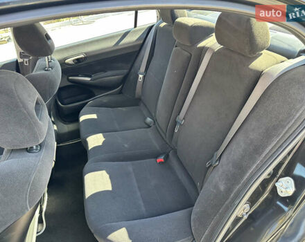 Черный Хонда Цивик, объемом двигателя 1.8 л и пробегом 324 тыс. км за 5800 $, фото 17 на Automoto.ua