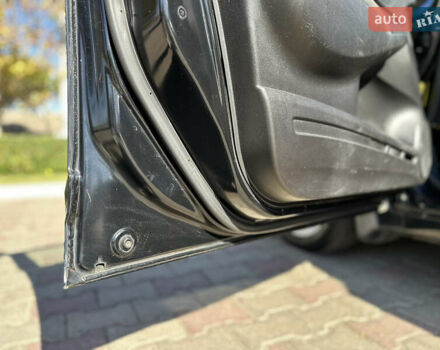 Черный Хонда Цивик, объемом двигателя 1.8 л и пробегом 324 тыс. км за 5800 $, фото 27 на Automoto.ua
