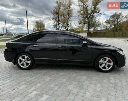 Черный Хонда Цивик, объемом двигателя 1.8 л и пробегом 285 тыс. км за 6200 $, фото 17 на Automoto.ua
