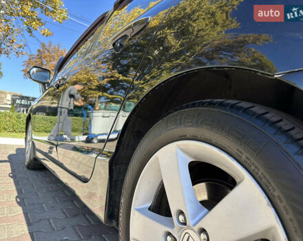 Черный Хонда Цивик, объемом двигателя 1.8 л и пробегом 324 тыс. км за 5800 $, фото 29 на Automoto.ua