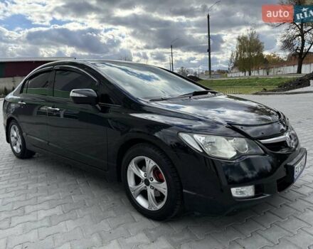 Черный Хонда Цивик, объемом двигателя 1.8 л и пробегом 285 тыс. км за 6200 $, фото 11 на Automoto.ua