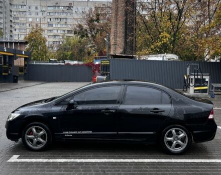 Черный Хонда Цивик, объемом двигателя 1.8 л и пробегом 2 тыс. км за 6000 $, фото 3 на Automoto.ua