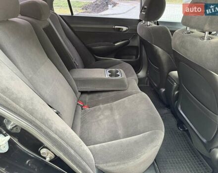 Черный Хонда Цивик, объемом двигателя 1.8 л и пробегом 285 тыс. км за 6200 $, фото 23 на Automoto.ua