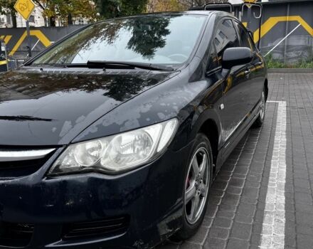 Черный Хонда Цивик, объемом двигателя 1.8 л и пробегом 2 тыс. км за 6000 $, фото 4 на Automoto.ua