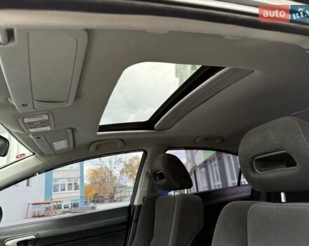 Черный Хонда Цивик, объемом двигателя 1.8 л и пробегом 285 тыс. км за 6200 $, фото 34 на Automoto.ua