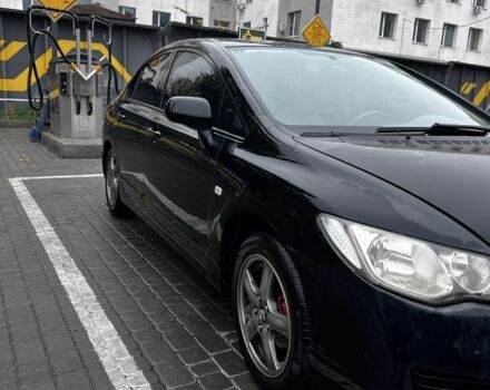 Черный Хонда Цивик, объемом двигателя 1.8 л и пробегом 2 тыс. км за 6000 $, фото 5 на Automoto.ua