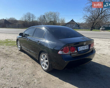 Чорний Хонда Сівік, об'ємом двигуна 1.8 л та пробігом 242 тис. км за 6000 $, фото 6 на Automoto.ua