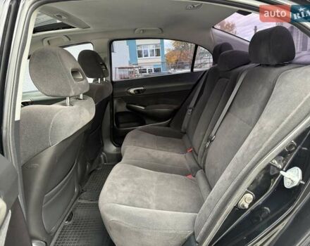 Черный Хонда Цивик, объемом двигателя 1.8 л и пробегом 285 тыс. км за 6200 $, фото 31 на Automoto.ua