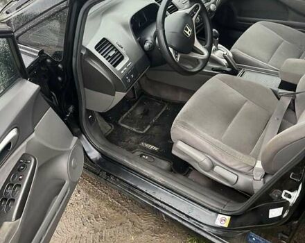 Черный Хонда Цивик, объемом двигателя 1.4 л и пробегом 350 тыс. км за 5700 $, фото 7 на Automoto.ua