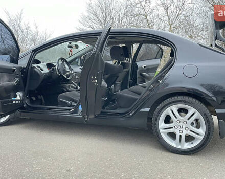 Чорний Хонда Сівік, об'ємом двигуна 1.8 л та пробігом 256 тис. км за 7000 $, фото 18 на Automoto.ua