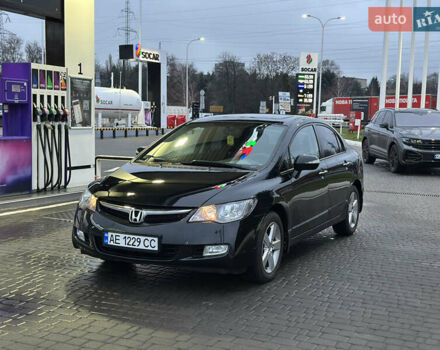 Черный Хонда Цивик, объемом двигателя 1.8 л и пробегом 244 тыс. км за 6700 $, фото 1 на Automoto.ua