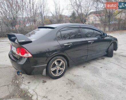 Черный Хонда Цивик, объемом двигателя 1.8 л и пробегом 197 тыс. км за 6999 $, фото 2 на Automoto.ua