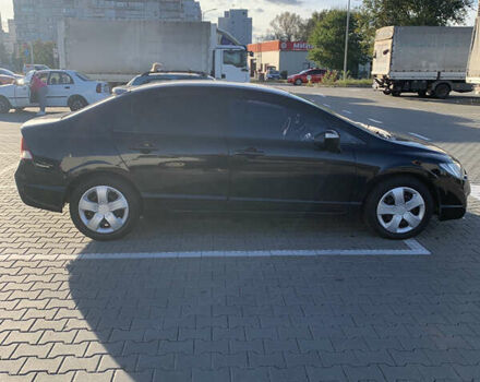 Черный Хонда Цивик, объемом двигателя 1.8 л и пробегом 398 тыс. км за 4999 $, фото 5 на Automoto.ua