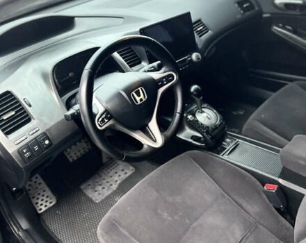 Черный Хонда Цивик, объемом двигателя 1.8 л и пробегом 260 тыс. км за 5999 $, фото 7 на Automoto.ua