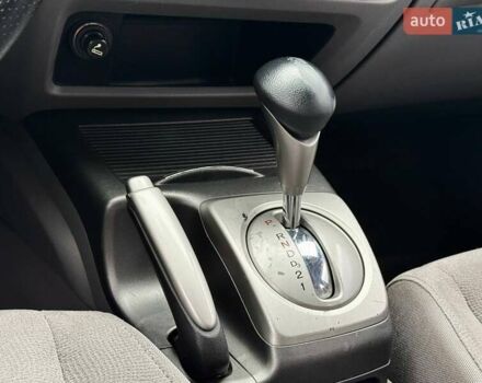 Чорний Хонда Сівік, об'ємом двигуна 1.8 л та пробігом 185 тис. км за 7200 $, фото 24 на Automoto.ua