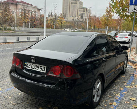 Черный Хонда Цивик, объемом двигателя 1.8 л и пробегом 265 тыс. км за 5200 $, фото 7 на Automoto.ua