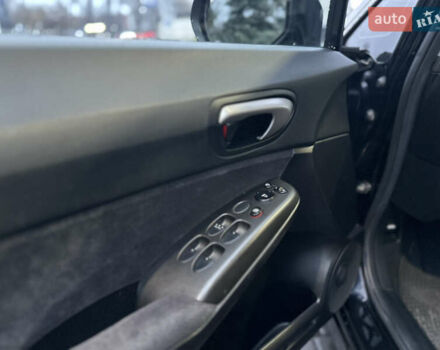 Черный Хонда Цивик, объемом двигателя 1.8 л и пробегом 244 тыс. км за 6700 $, фото 8 на Automoto.ua