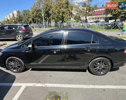 Черный Хонда Цивик, объемом двигателя 1.8 л и пробегом 368 тыс. км за 5750 $, фото 2 на Automoto.ua