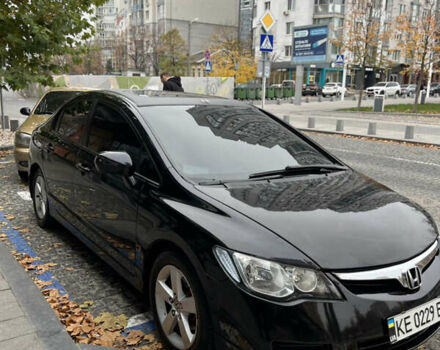 Черный Хонда Цивик, объемом двигателя 1.8 л и пробегом 265 тыс. км за 5200 $, фото 3 на Automoto.ua