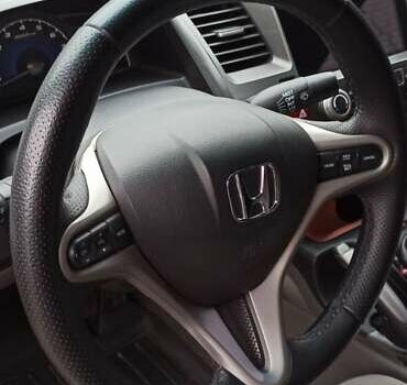 Чорний Хонда Сівік, об'ємом двигуна 1.8 л та пробігом 241 тис. км за 7200 $, фото 6 на Automoto.ua