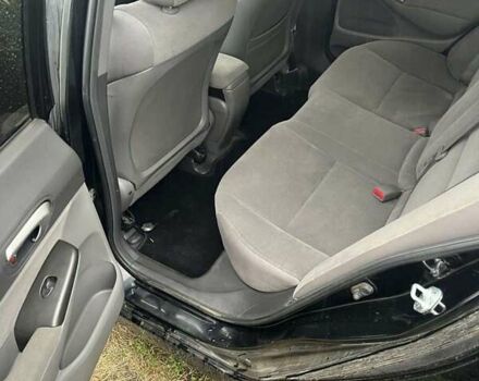 Черный Хонда Цивик, объемом двигателя 1.4 л и пробегом 350 тыс. км за 5700 $, фото 5 на Automoto.ua