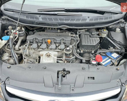 Чорний Хонда Сівік, об'ємом двигуна 1.8 л та пробігом 256 тис. км за 7000 $, фото 9 на Automoto.ua