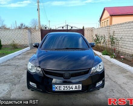 Черный Хонда Цивик, объемом двигателя 1.8 л и пробегом 227 тыс. км за 7000 $, фото 3 на Automoto.ua