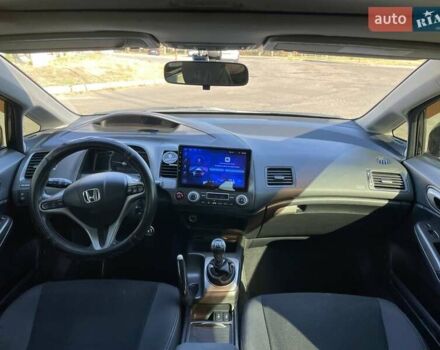 Чорний Хонда Сівік, об'ємом двигуна 1.8 л та пробігом 223 тис. км за 5199 $, фото 14 на Automoto.ua