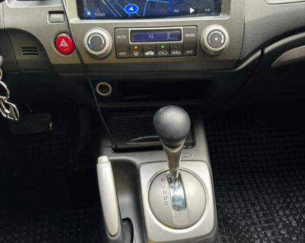 Черный Хонда Цивик, объемом двигателя 1.8 л и пробегом 176 тыс. км за 7300 $, фото 23 на Automoto.ua