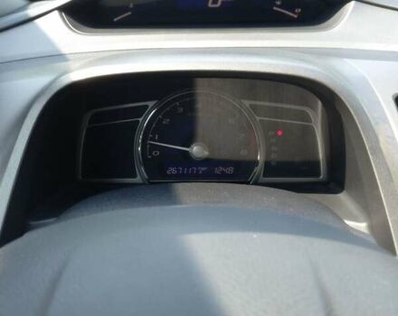 Черный Хонда Цивик, объемом двигателя 1.8 л и пробегом 274 тыс. км за 5000 $, фото 1 на Automoto.ua