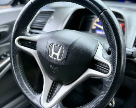 Чорний Хонда Сівік, об'ємом двигуна 1.8 л та пробігом 195 тис. км за 6900 $, фото 53 на Automoto.ua