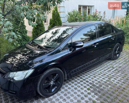 Черный Хонда Цивик, объемом двигателя 1.8 л и пробегом 328 тыс. км за 7000 $, фото 8 на Automoto.ua