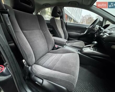 Черный Хонда Цивик, объемом двигателя 1.8 л и пробегом 157 тыс. км за 6500 $, фото 17 на Automoto.ua