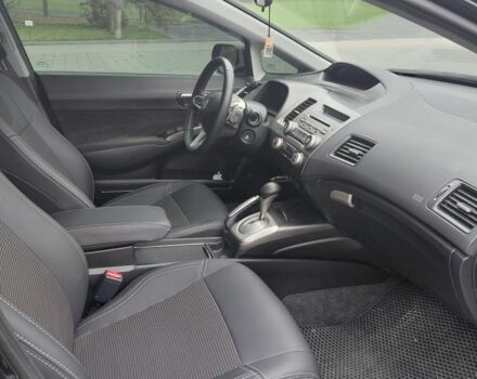 Черный Хонда Цивик, объемом двигателя 1.8 л и пробегом 212 тыс. км за 6900 $, фото 5 на Automoto.ua