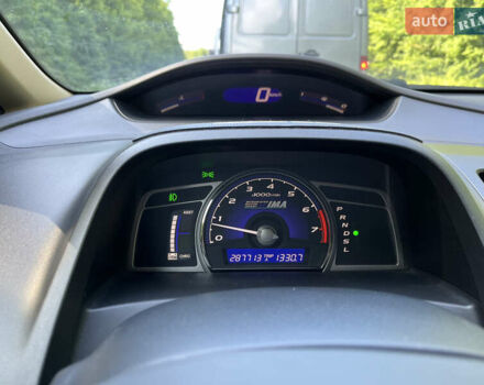 Черный Хонда Цивик, объемом двигателя 1.3 л и пробегом 288 тыс. км за 8000 $, фото 10 на Automoto.ua