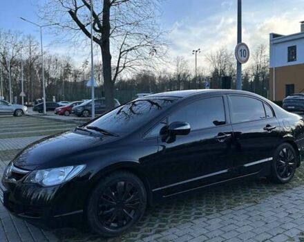 Черный Хонда Цивик, объемом двигателя 1.8 л и пробегом 183 тыс. км за 6500 $, фото 5 на Automoto.ua
