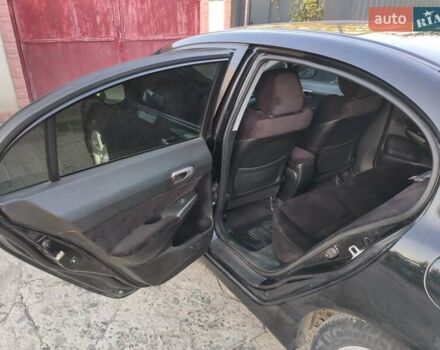 Черный Хонда Цивик, объемом двигателя 1.8 л и пробегом 239 тыс. км за 5500 $, фото 3 на Automoto.ua