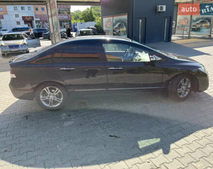 Черный Хонда Цивик, объемом двигателя 1.3 л и пробегом 288 тыс. км за 8000 $, фото 2 на Automoto.ua