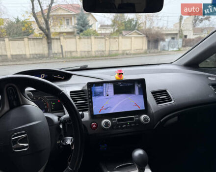 Черный Хонда Цивик, объемом двигателя 1.8 л и пробегом 245 тыс. км за 6800 $, фото 5 на Automoto.ua