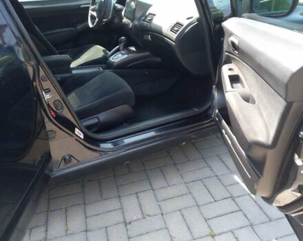 Черный Хонда Цивик, объемом двигателя 1.8 л и пробегом 274 тыс. км за 5000 $, фото 13 на Automoto.ua